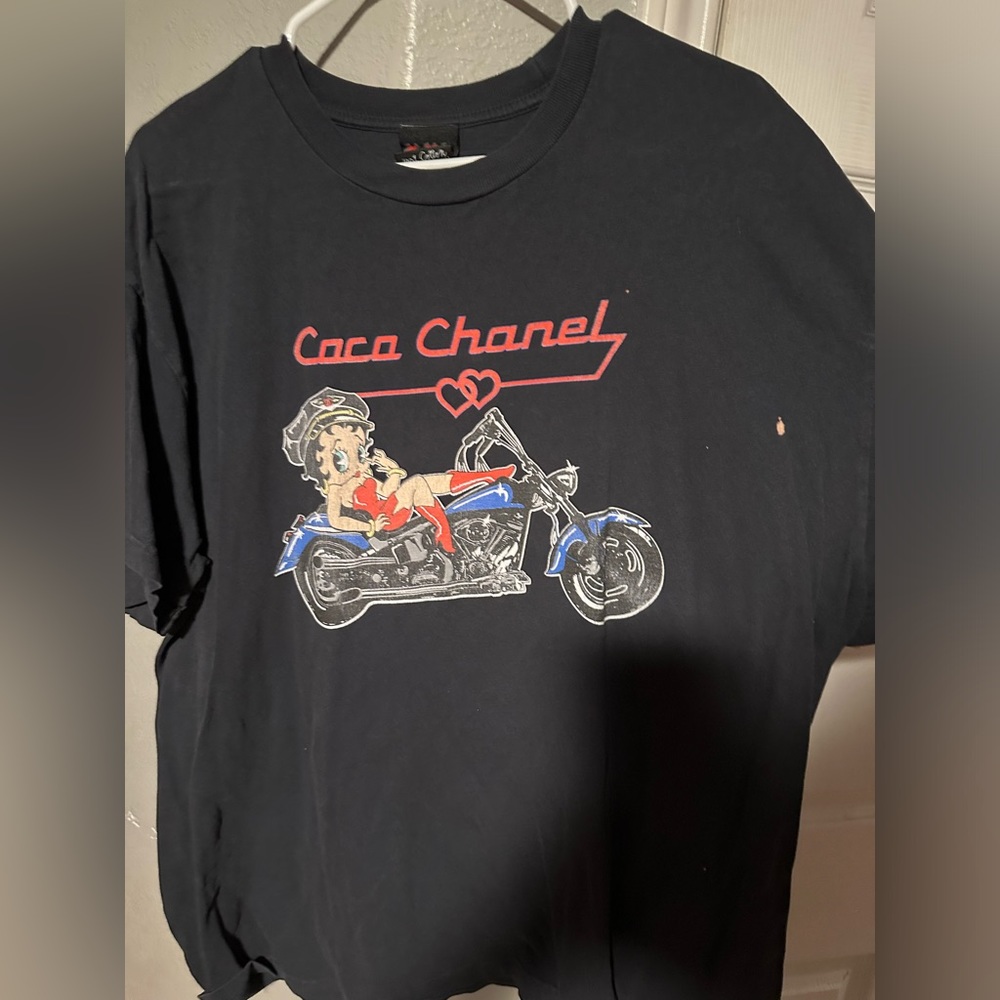 Mega yatch tshirt